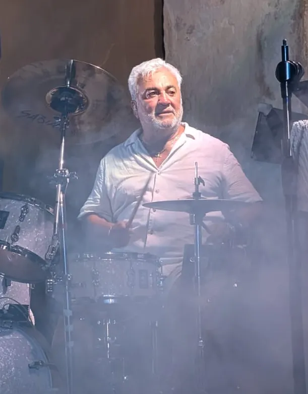 Michel De Santis à la batterie
